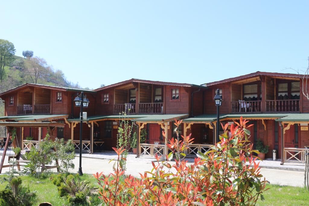 Teona Çağlayan Bungalov